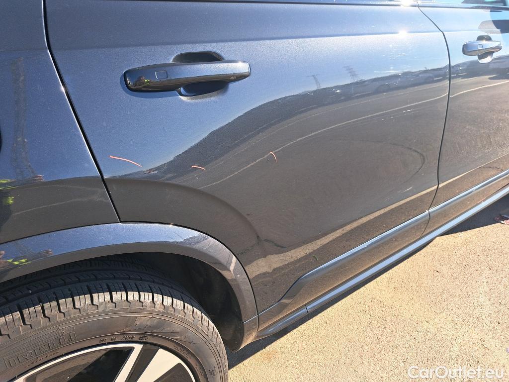  Volvo  XC90 VOLVO  / 2019 / 5P / todoterreno 2.0 T8 AWD Recharge R-Design Auto #7