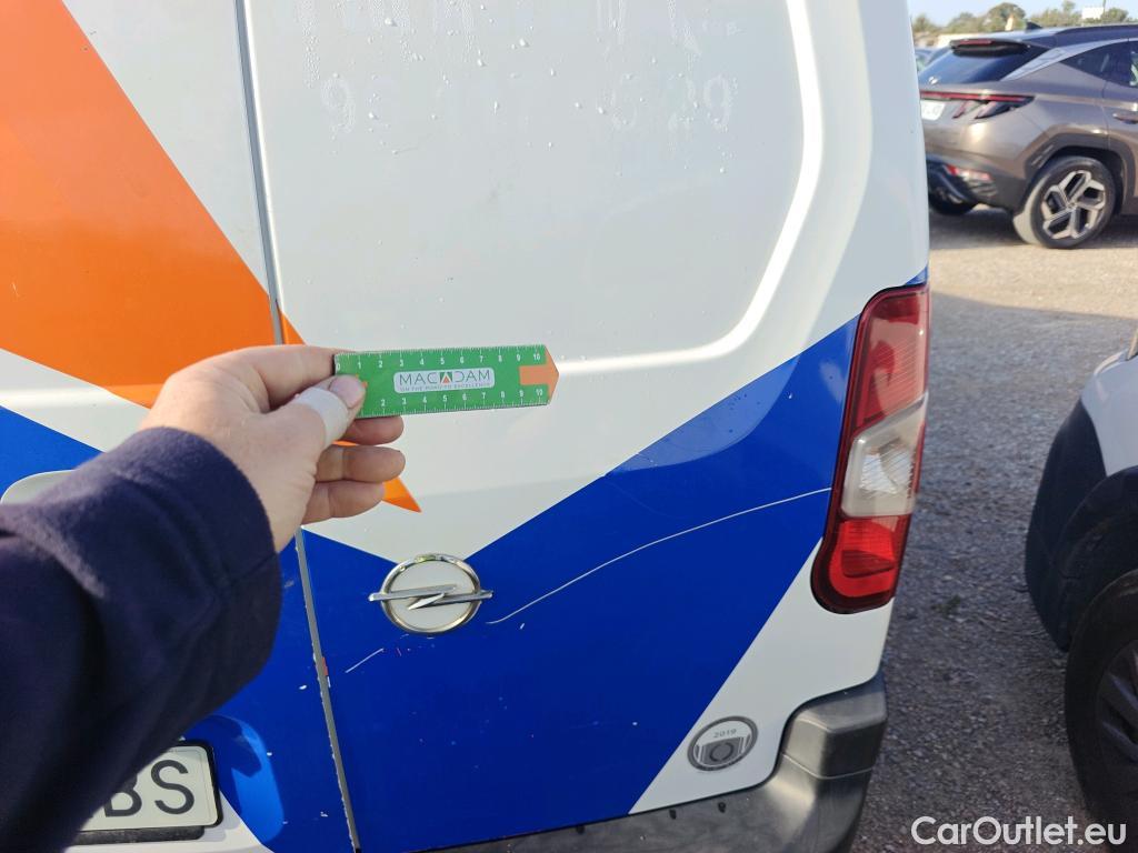  Opel  Combo OPEL  / 2018 / 3P / furgón derivado de turismo 1.6 TD S/S 74kW (100CV) Express L H1 650 #16