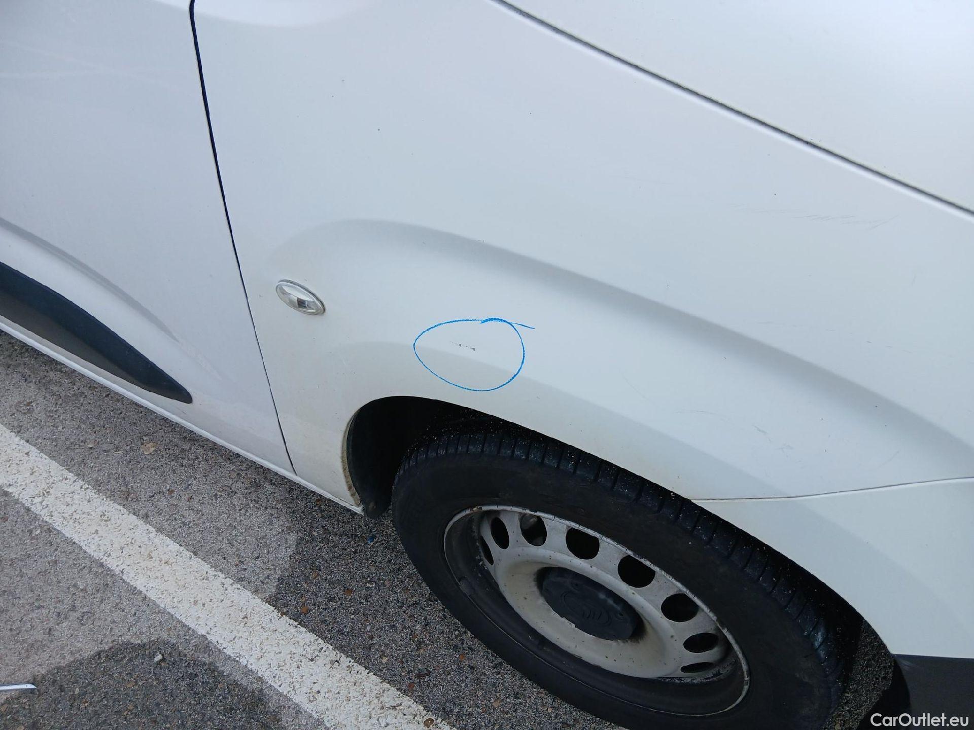  Citroen  Berlingo CITROEN  COMBI Talla M BlueHDi 100 S&S LIVE #30