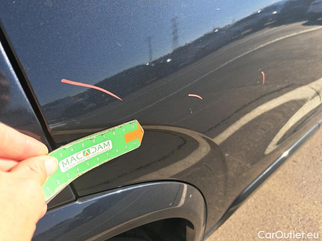  Volvo  XC90 VOLVO  / 2019 / 5P / todoterreno 2.0 T8 AWD Recharge R-Design Auto #8