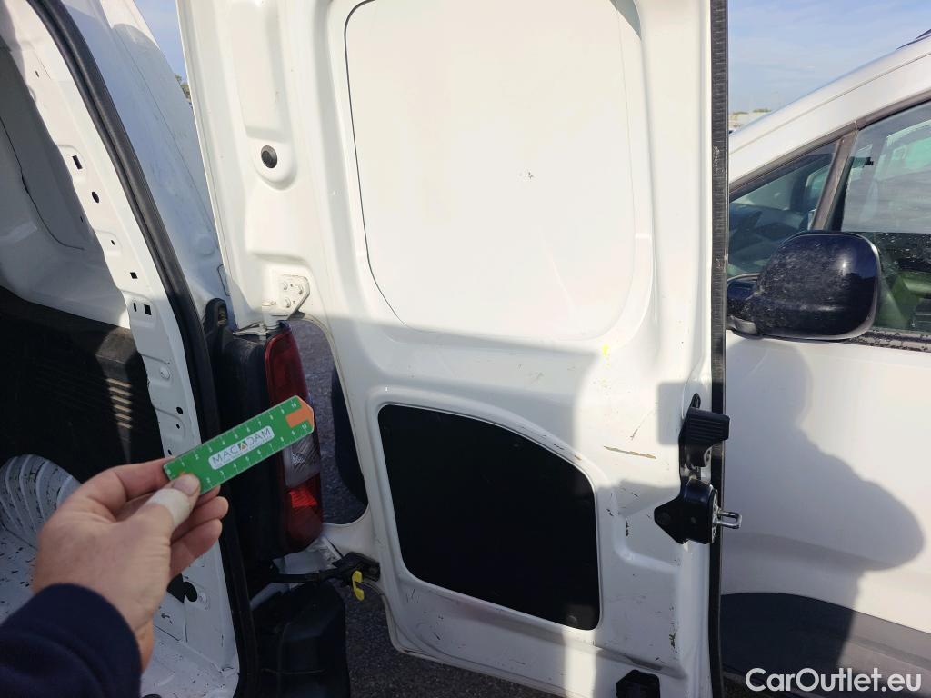  Opel  Combo OPEL  / 2018 / 3P / furgón derivado de turismo 1.6 TD S/S 74kW (100CV) Express L H1 650 #11