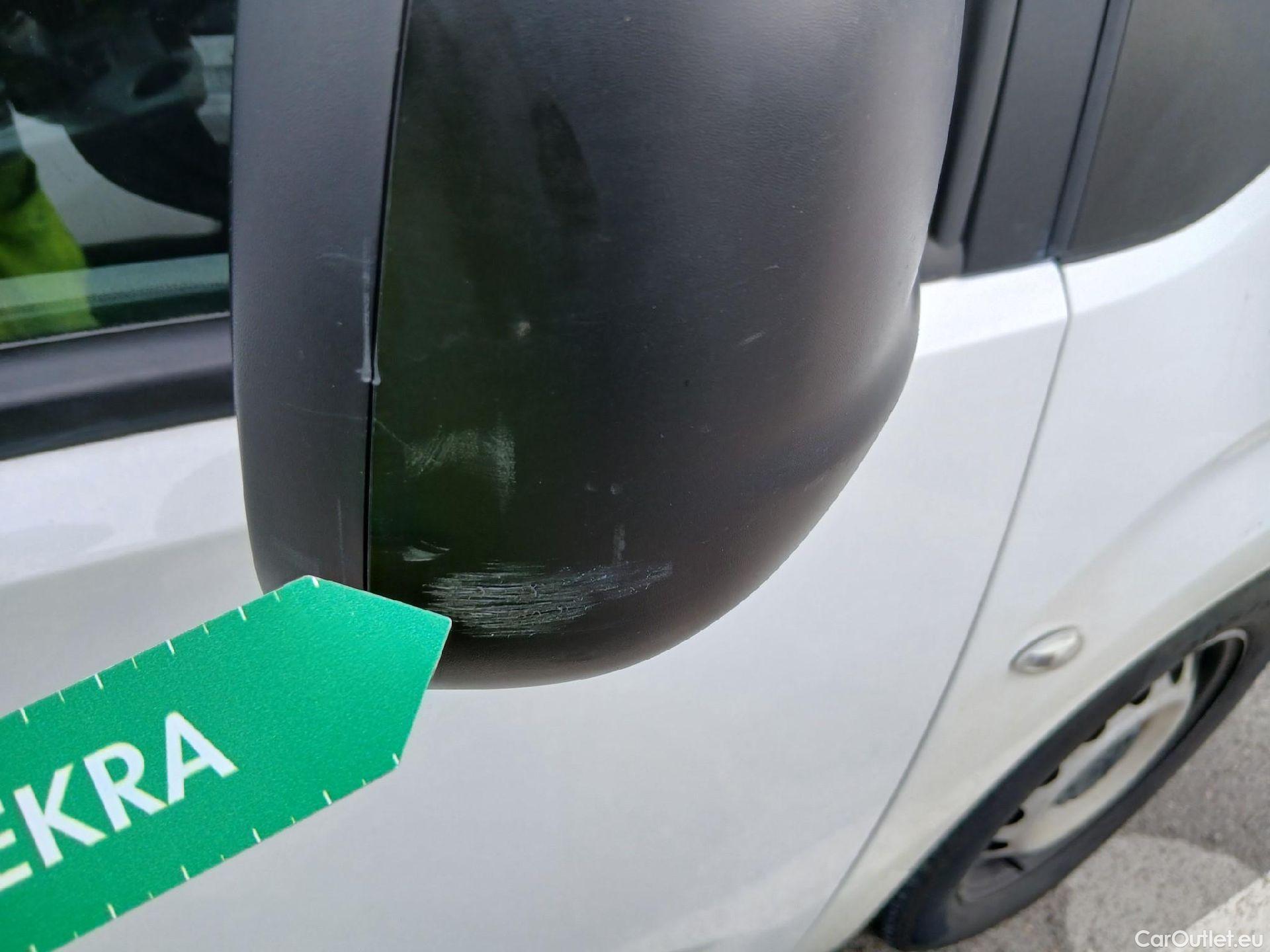  Citroen  Berlingo CITROEN  COMBI Talla M BlueHDi 100 S&S LIVE #27