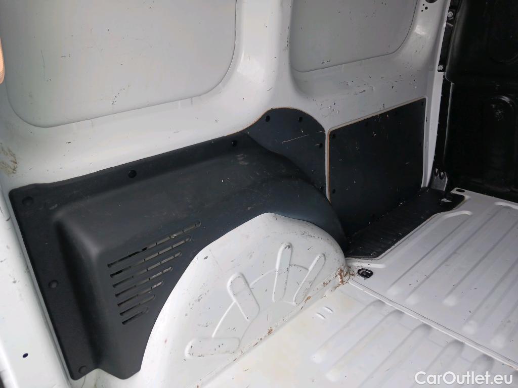  Renault  Kangoo RENAULT  Furgón/2013/3P/furgón derivado de turismo Profesional dCi 55 kW (75 CV) #36