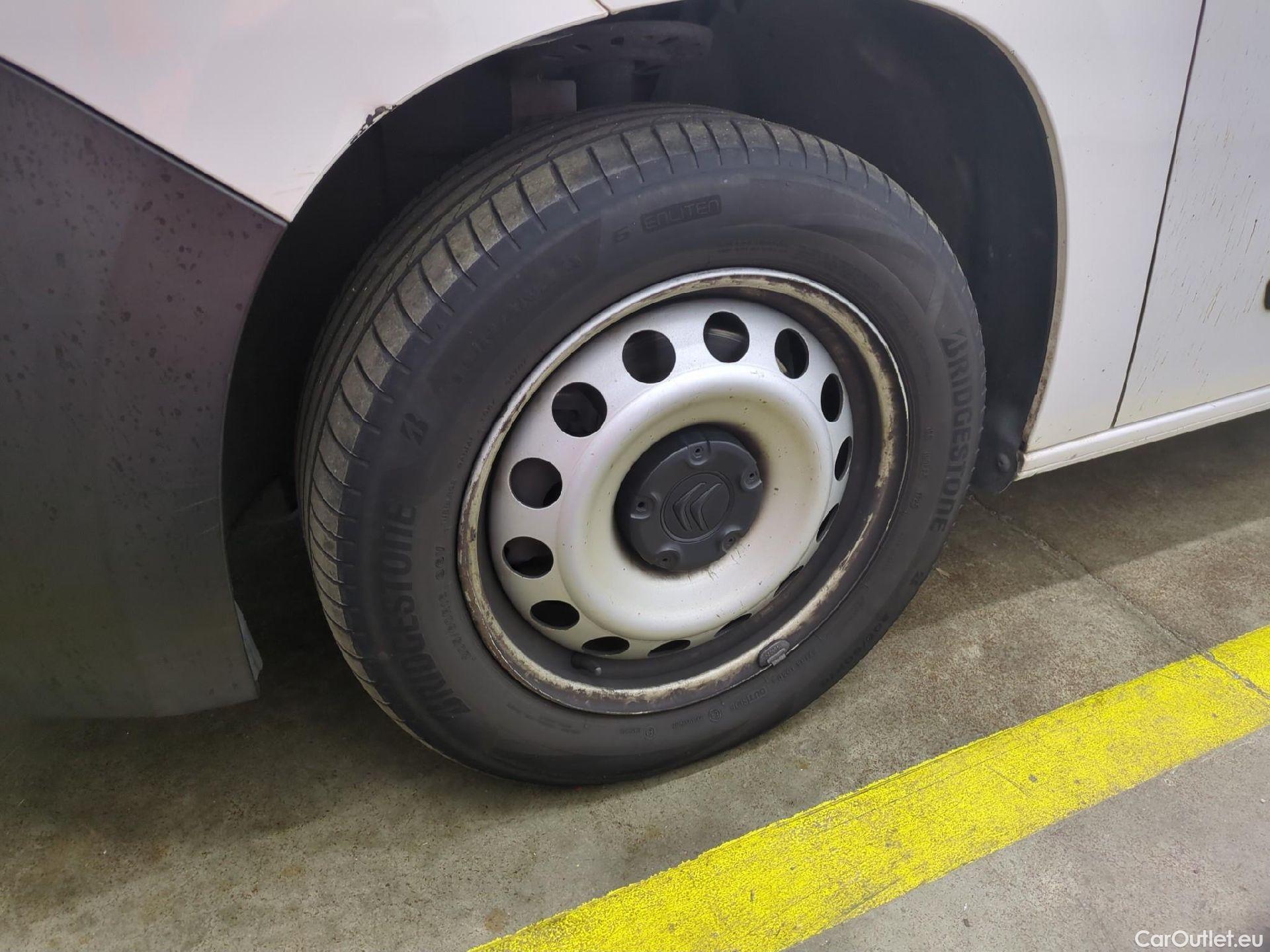  Citroen  Berlingo  Fourgon Club XL 950 1.5 BlueHDi 100CV BVM5 E6dT #6