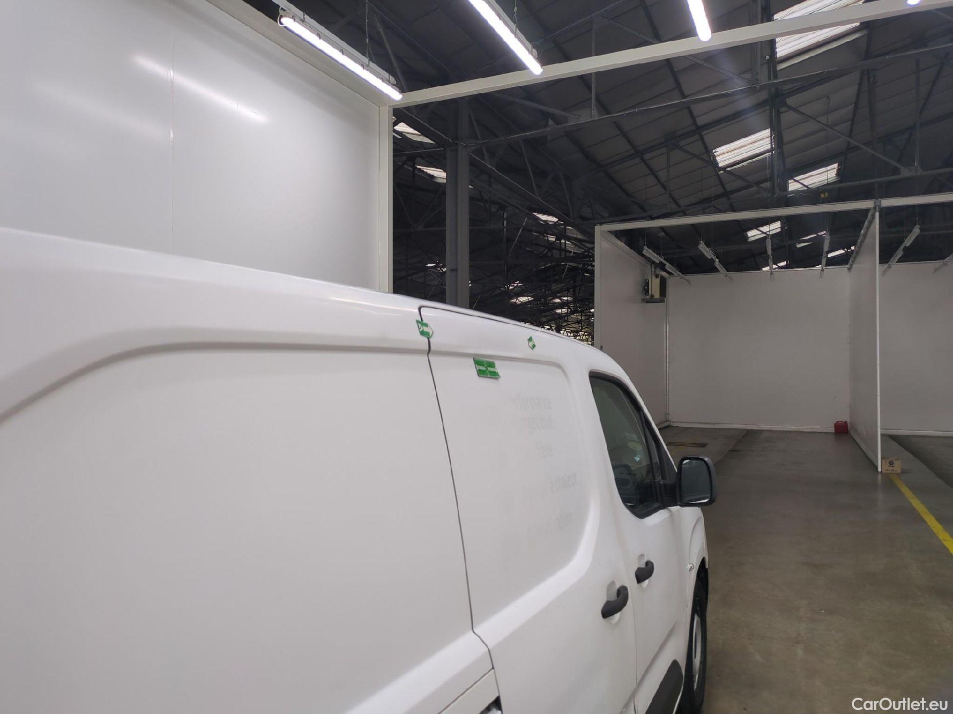  Citroen  Berlingo  Fourgon Club XL 950 1.5 BlueHDi 100CV BVM5 E6dT #38