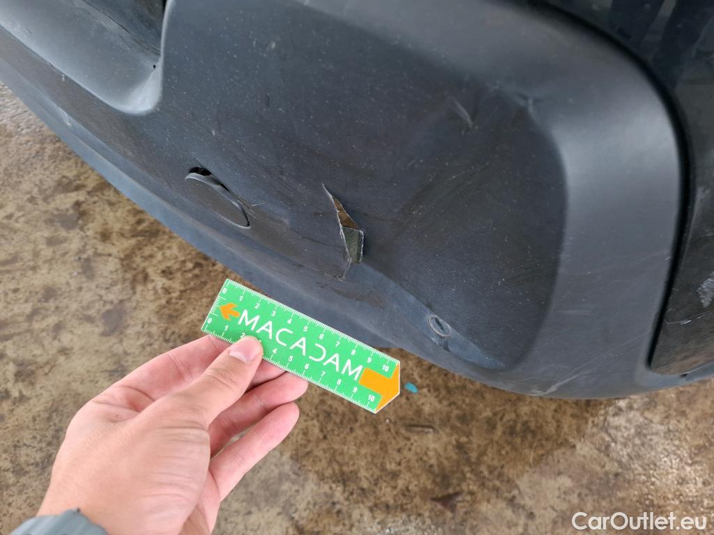  Citroen  C3  Société Feel Nav 1.2 PureTech 80CV BVM5 E6 #2