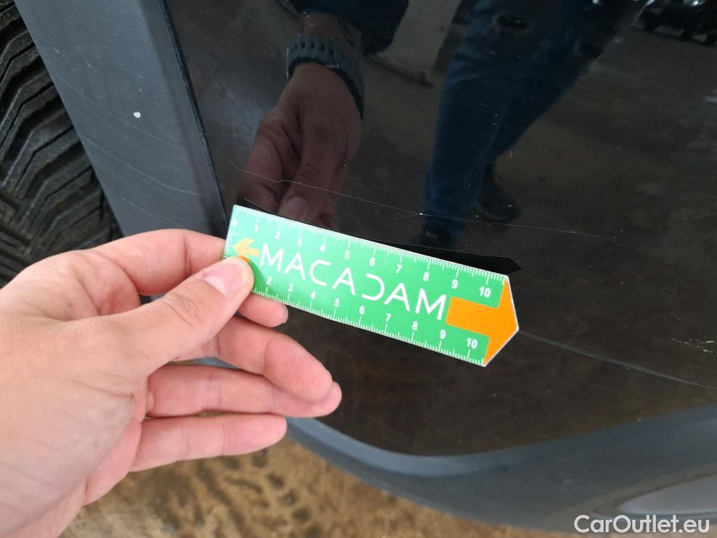  Citroen  C3  Société Feel Nav 1.2 PureTech 80CV BVM5 E6 #4