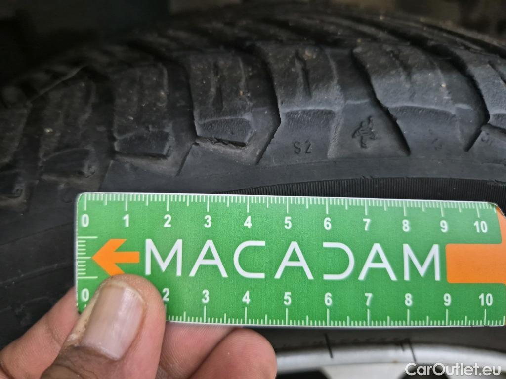  Citroen  Berlingo  Fourgon Driver XL 950 1.5 BlueHDi 100CV BVM5 E6dT #9