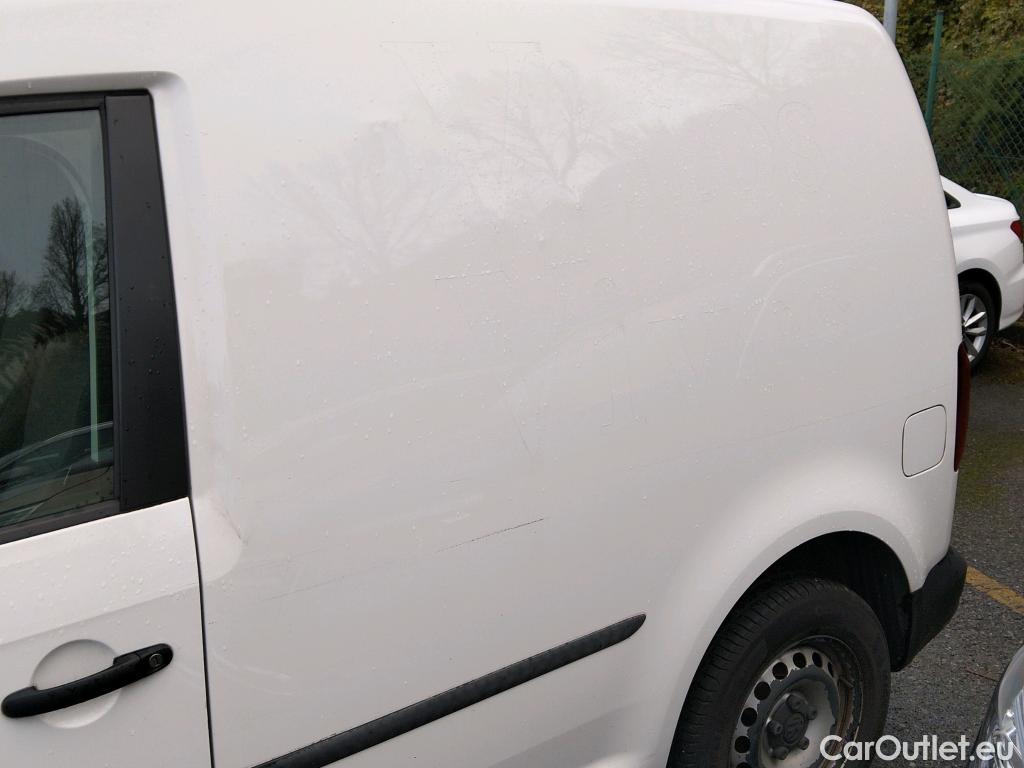  Volkswagen  Caddy VOLKSWAGEN  / 2015 / 4P / furgón derivado de turismo Profesional Furgón 2.0 TDI 75kW BMT (CX) #27