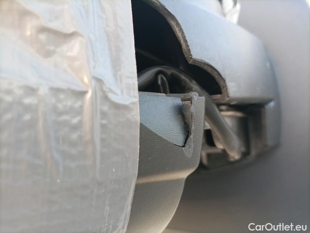  Renault  Trafic RENAULT  / 2019 / 4P / furgón Furgón 27 L1H1 Energy Blue dCi 70 kW- SS #3