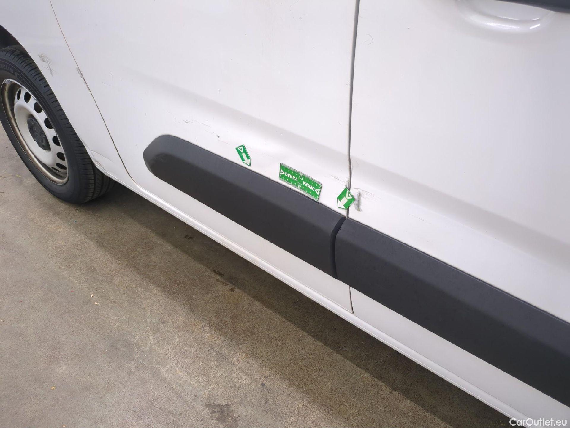  Citroen  Berlingo  Fourgon Club XL 950 1.5 BlueHDi 100CV BVM5 E6dT #47