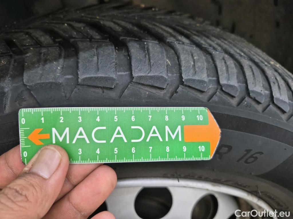  Citroen  Berlingo  Fourgon Driver XL 950 1.5 BlueHDi 100CV BVM5 E6dT #8