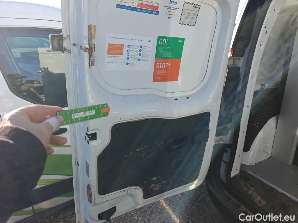  Renault  Kangoo RENAULT  Furgón/2013/3P/furgón derivado de turismo Profesional Blue dCi 70kW (95CV) #6