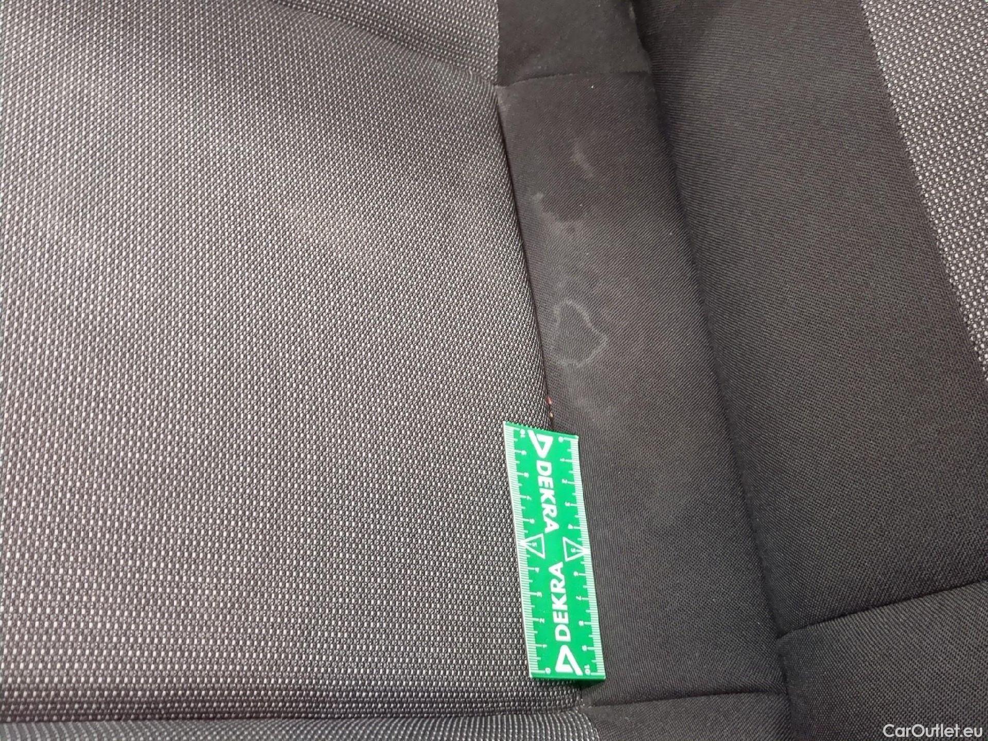  Citroen  C3  Société Feel 1.5 BlueHDI 100CV BVM6 E6dT #2