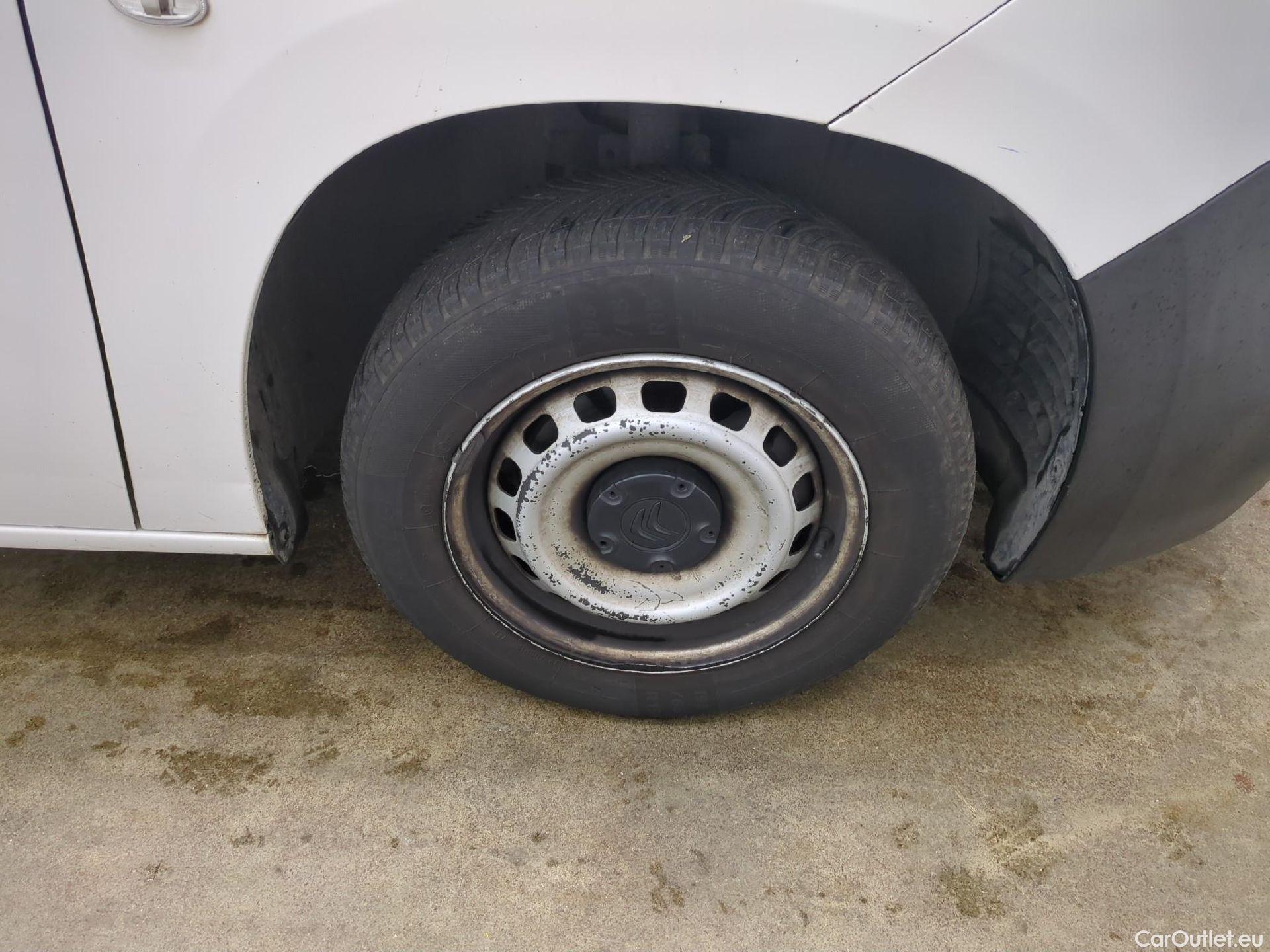  Citroen  Berlingo  Fourgon Club M 650 1.6 BlueHDi 100CV BVM5 E6 #19