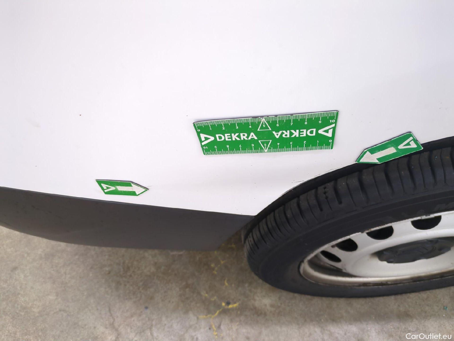  Citroen  Berlingo  Fourgon Club XL 950 1.5 BlueHDi 100CV BVM5 E6dT #34