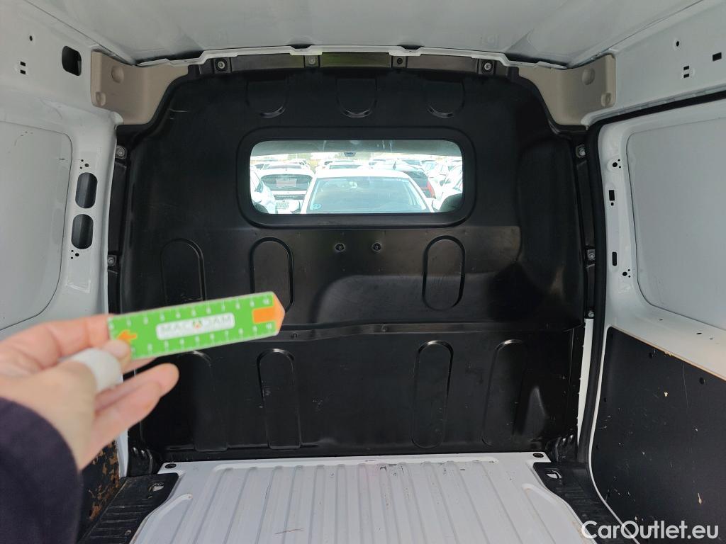  Renault  Kangoo RENAULT  Furgón/2013/3P/furgón derivado de turismo Profesional dCi 66kW (90CV) Euro 6 #44