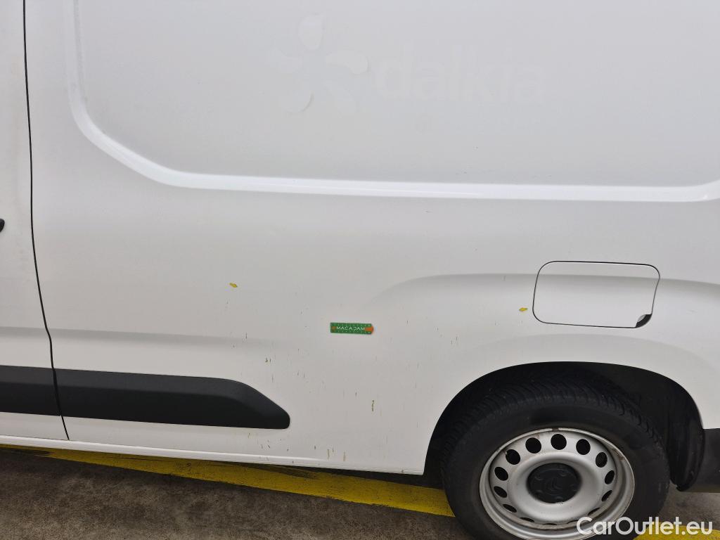  Citroen  Berlingo  Fourgon Driver XL 950 1.5 BlueHDi 100CV BVM5 E6dT #33