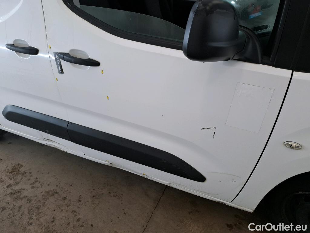  Citroen  Berlingo  Fourgon Club M 650 1.5 BlueHDi 75CV BVM5 E6dT #11