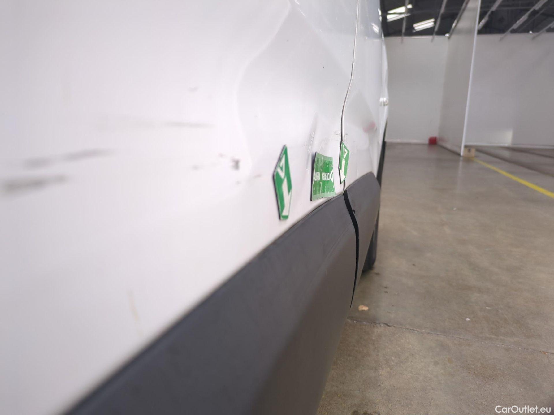  Citroen  Berlingo  Fourgon Club XL 950 1.5 BlueHDi 100CV BVM5 E6dT #45