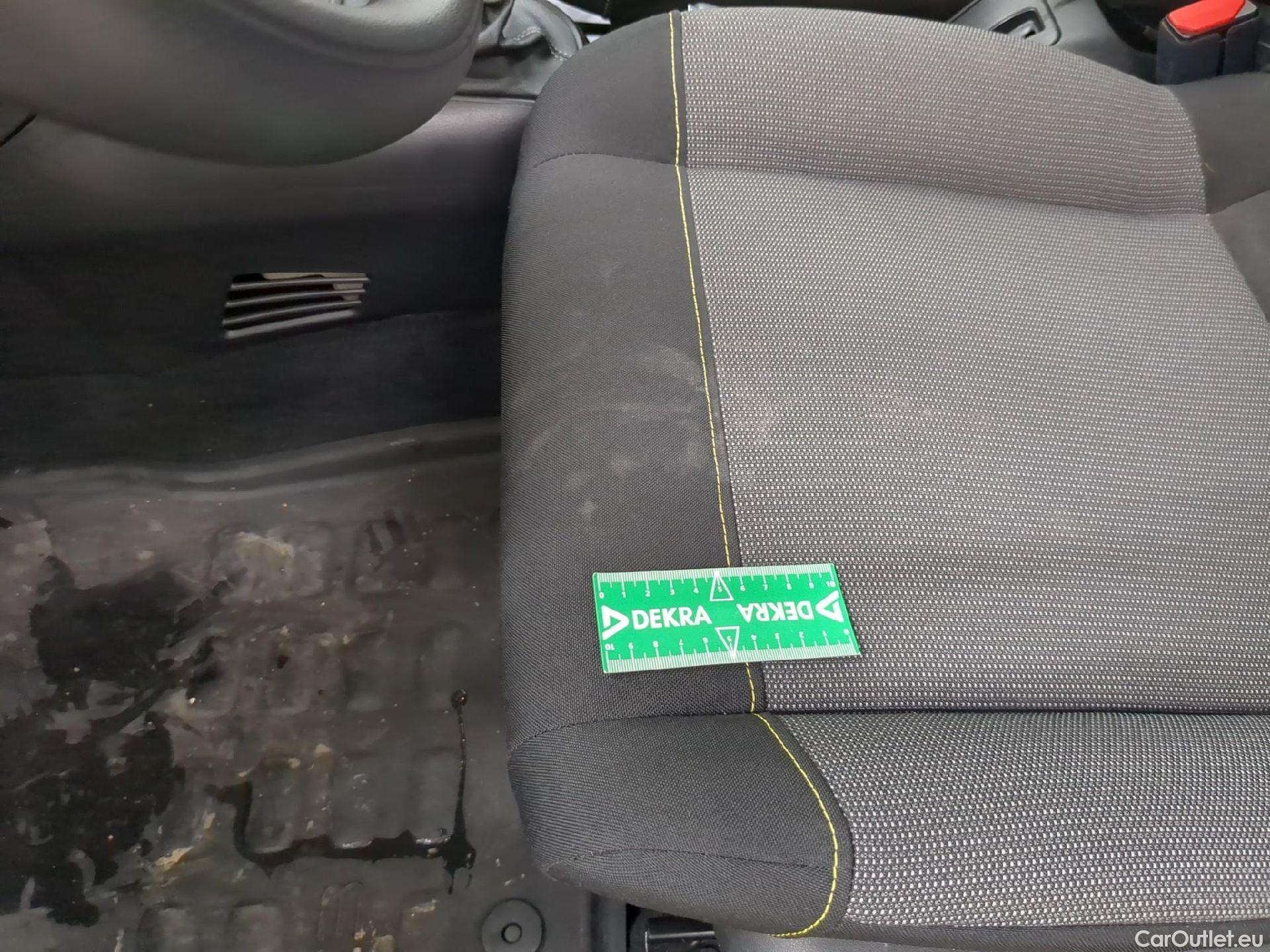  Citroen  C3  Société Feel 1.5 BlueHDI 100CV BVM6 E6dT #5