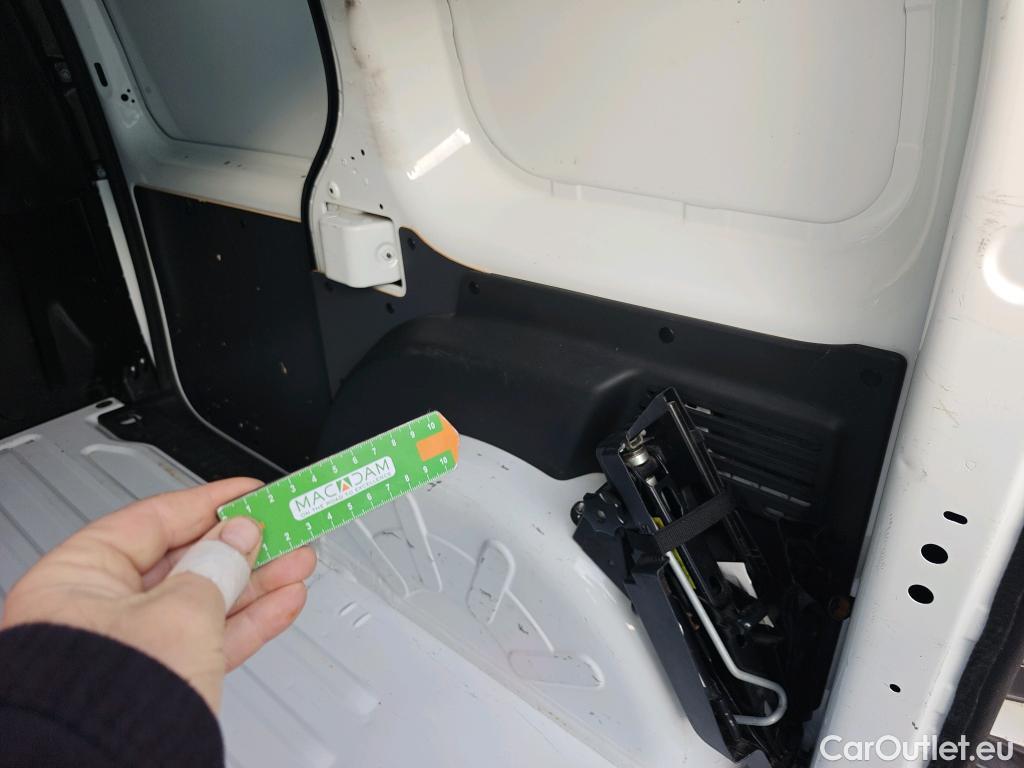  Renault  Kangoo RENAULT  Furgón/2013/3P/furgón derivado de turismo Profesional dCi 66kW (90CV) Euro 6 #32