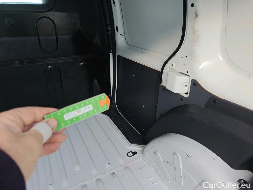  Renault  Kangoo RENAULT  Furgón/2013/3P/furgón derivado de turismo Profesional dCi 66kW (90CV) Euro 6 #40