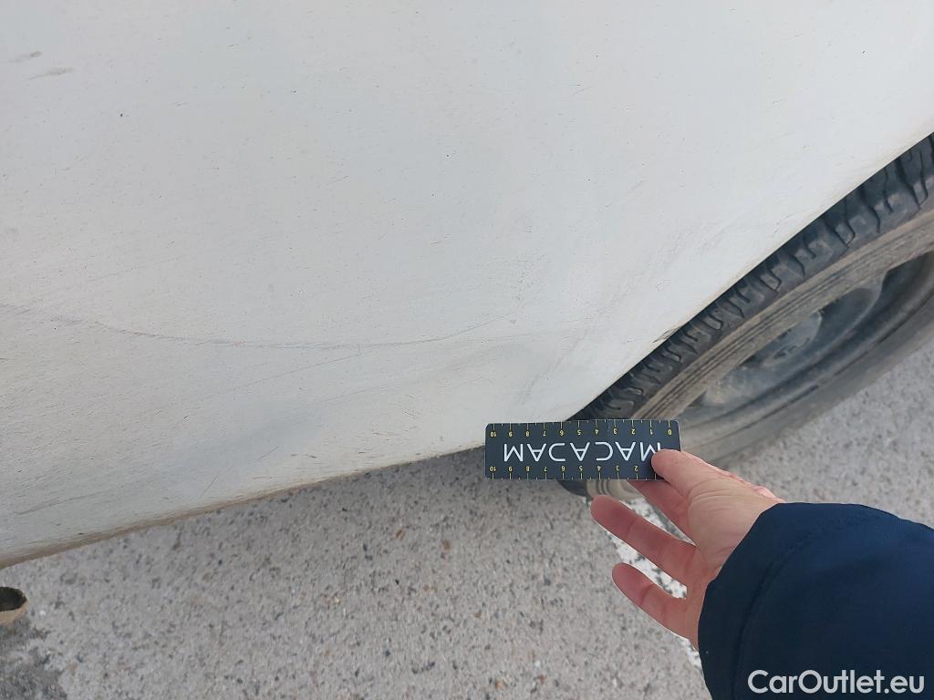  Toyota  Hilux TOYOTA  VU 4p 7G pickup 2.4 D-4D Cabina Doble GX 4x4 #7