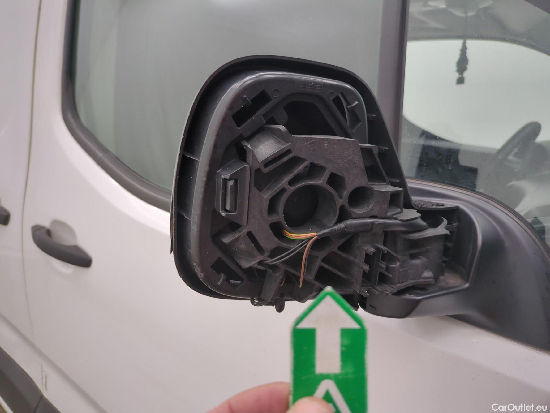  Citroen  Berlingo  Fourgon Club XL 950 1.5 BlueHDi 100CV BVM5 E6dT #52