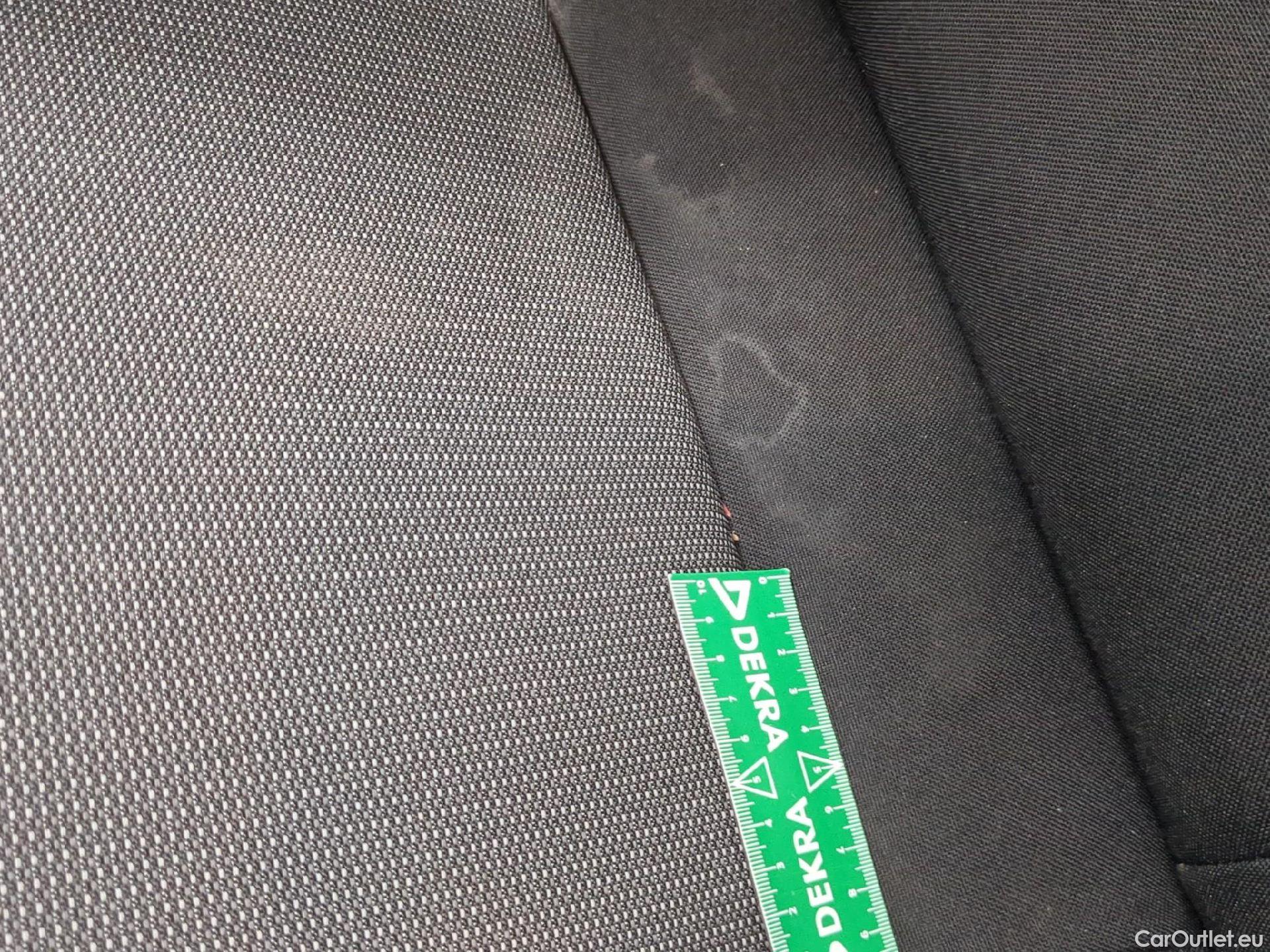  Citroen  C3  Société Feel 1.5 BlueHDI 100CV BVM6 E6dT #1