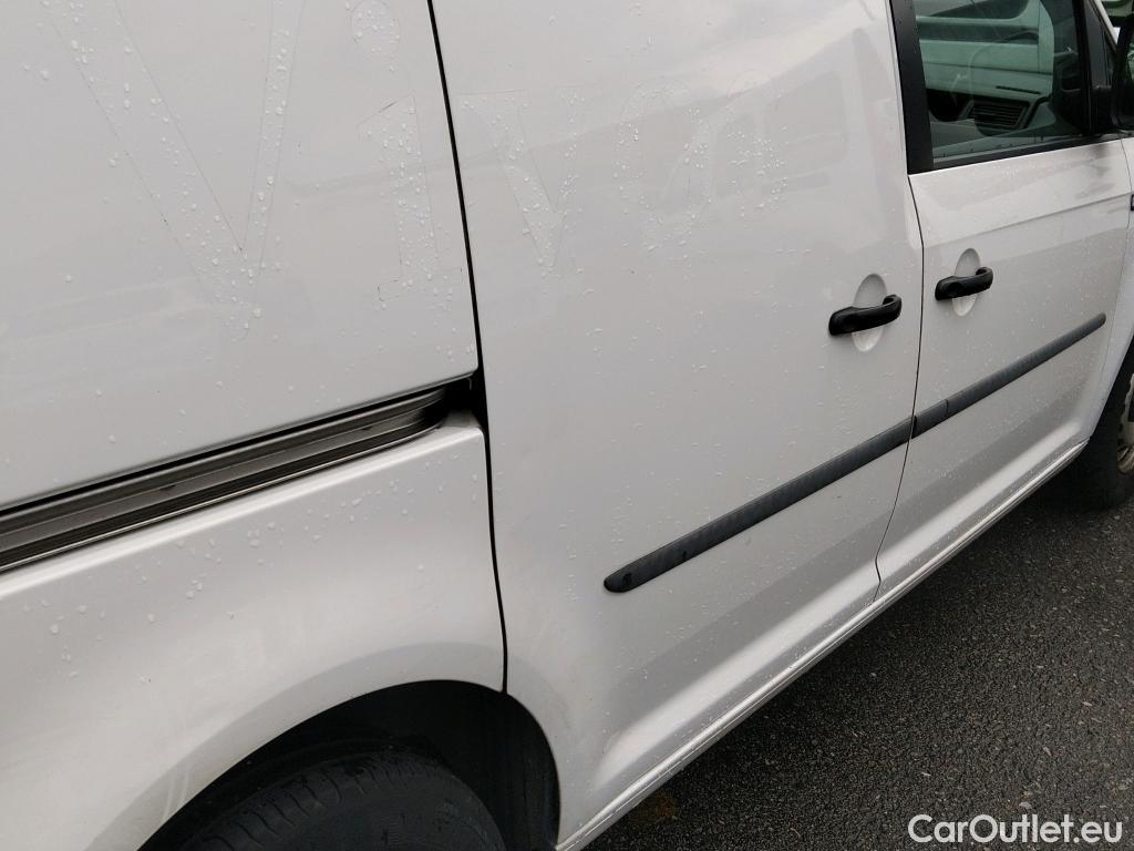  Volkswagen  Caddy VOLKSWAGEN  / 2015 / 4P / furgón derivado de turismo Profesional Furgón 2.0 TDI 75kW BMT (CX) #31