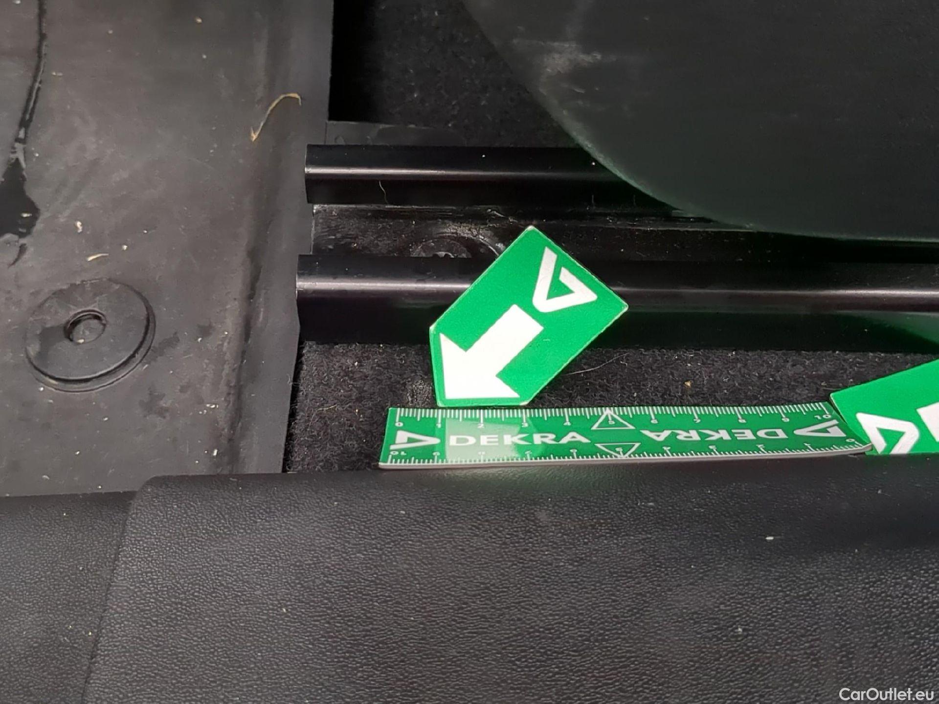  Citroen  C3  Société Feel 1.5 BlueHDI 100CV BVM6 E6dT #7