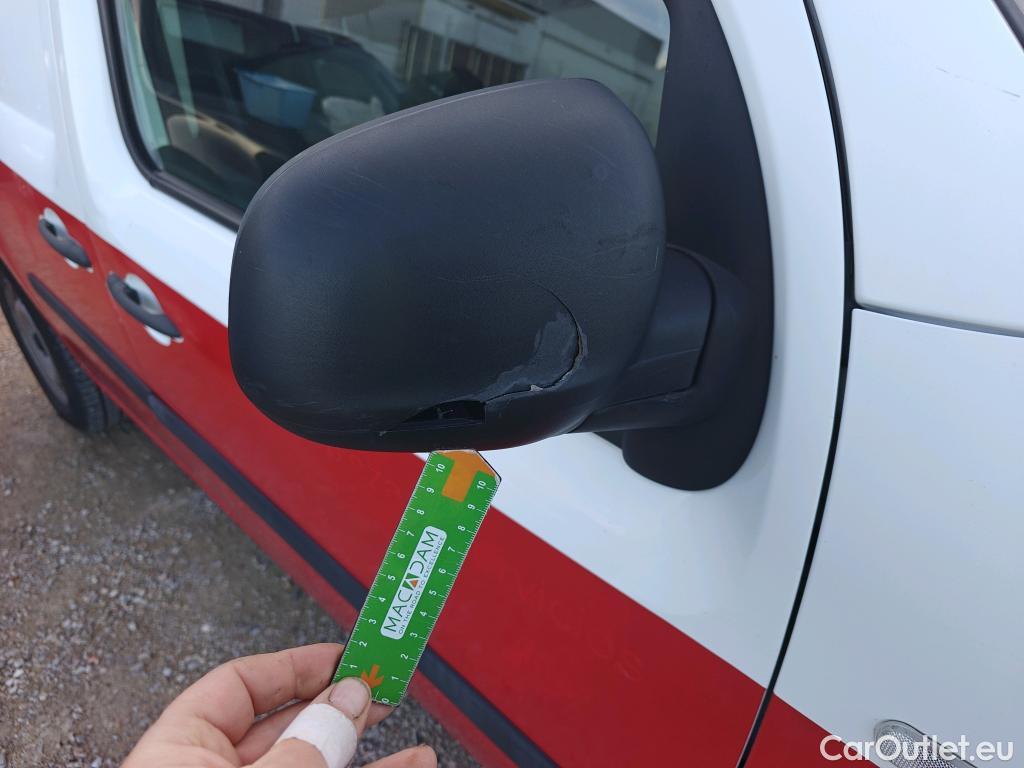  Renault  Kangoo RENAULT  Furgón/2013/3P/furgón derivado de turismo Profesional dCi 66kW (90CV) Euro 6 #25