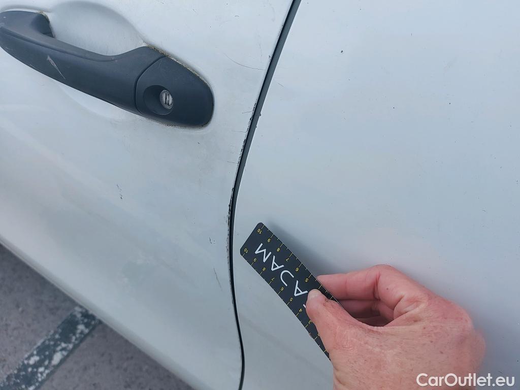  Toyota  Hilux TOYOTA  VU 4p 7G pickup 2.4 D-4D Cabina Doble GX 4x4 #11