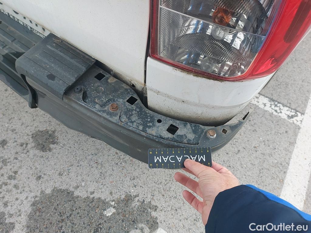  Toyota  Hilux TOYOTA  VU 4p 7G pickup 2.4 D-4D Cabina Doble GX 4x4 #9