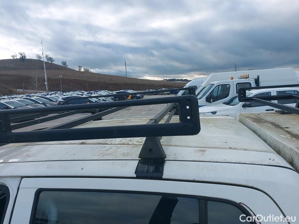  Toyota  Hilux TOYOTA  VU 4p 7G pickup 2.4 D-4D Cabina Doble GX 4x4 #3