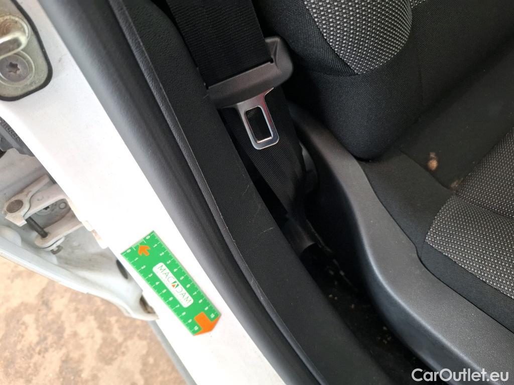  Citroen  C3  Société Feel 1.5 BlueHDI 100CV BVM5 E6dT #9