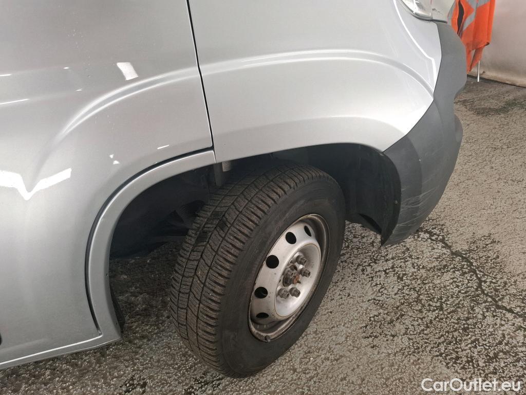  Citroen  Jumper CITROEN  VU 4p Fourgon 35 L3H3 BlueHDi 130 BVM6 Business #46