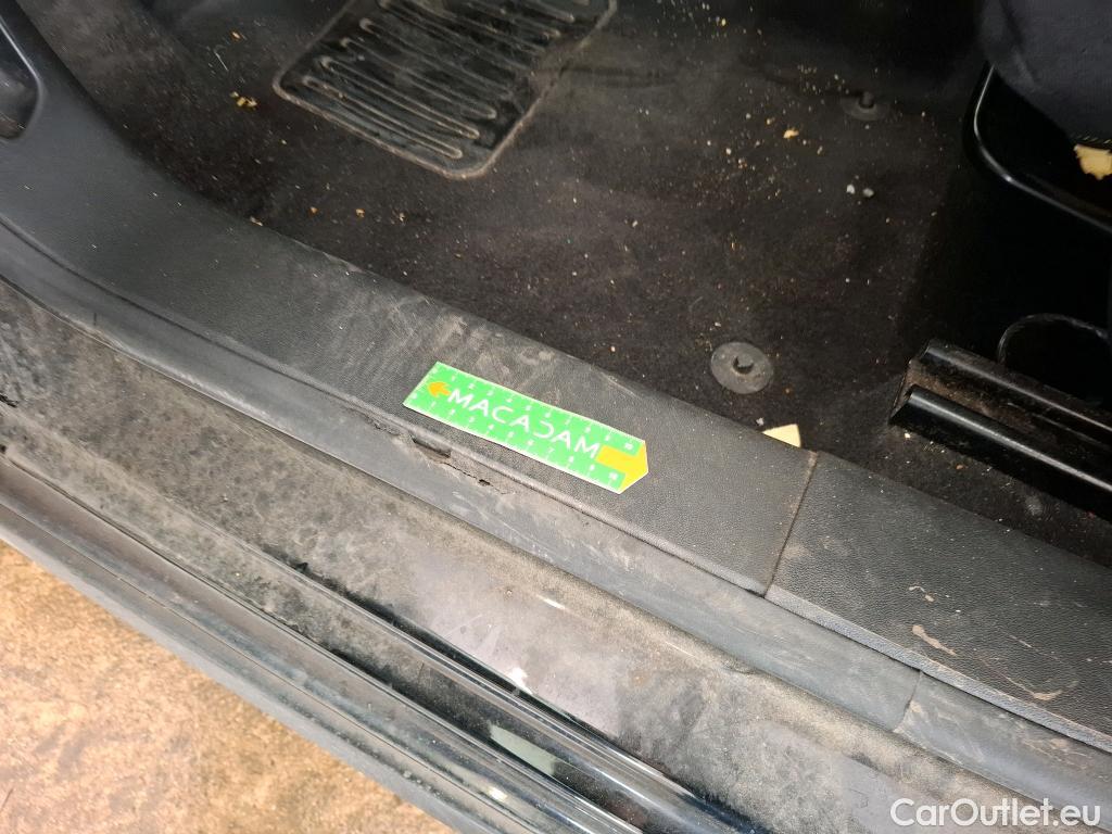  Citroen  C3  Société Feel Nav 1.2 PureTech 80CV BVM5 E6 #21