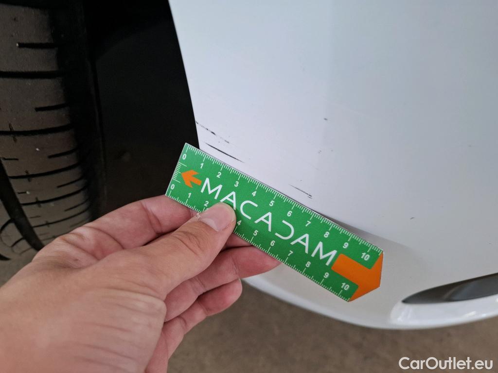  Peugeot  208  Affaire Premium 1.6 HDi 75CV BVM5 E6 #33