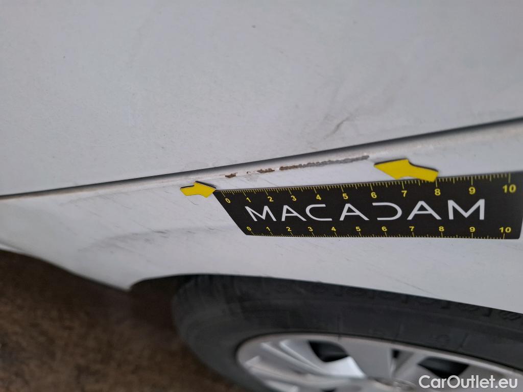  Peugeot  208  Affaire Premium Pack 1.6 HDi 75CV BVM5 E6 #40