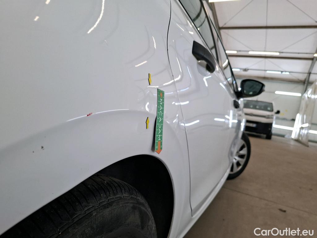  Peugeot  208  Affaire Premium 1.6 HDi 75CV BVM5 E6 #4