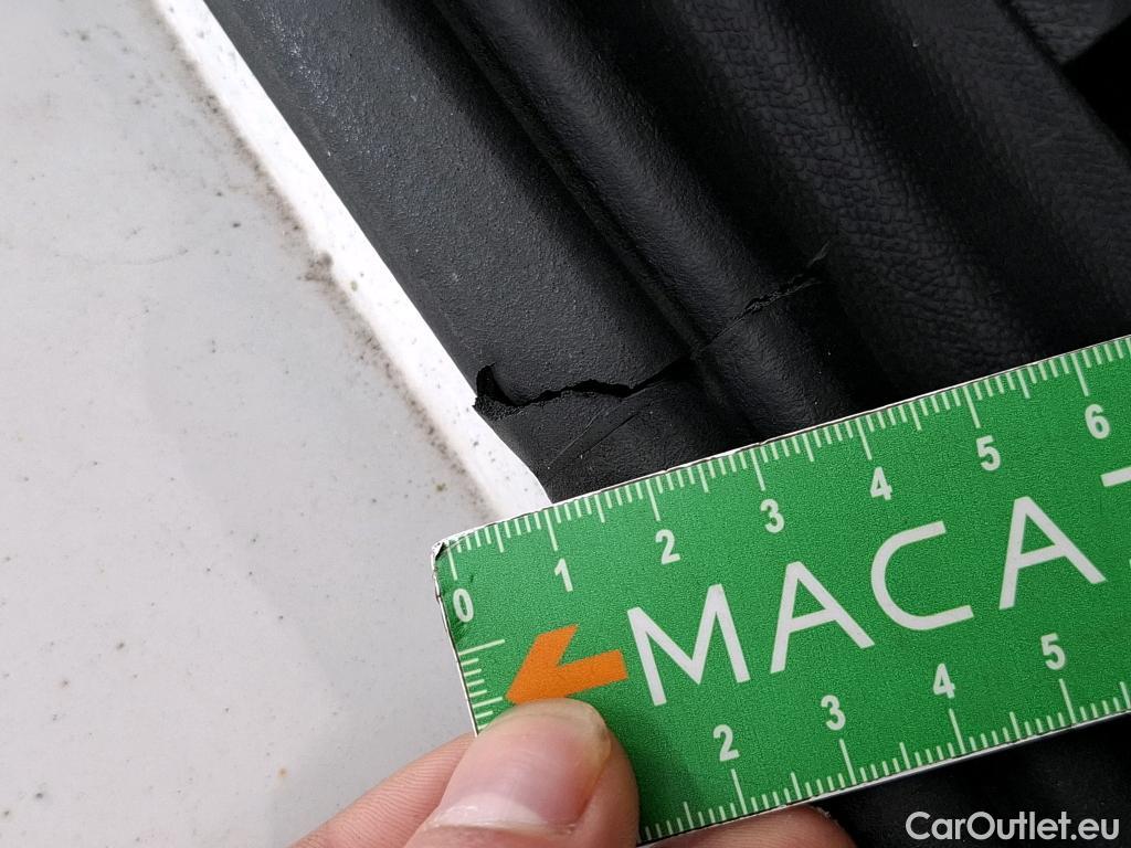  Peugeot  308 PEUGEOT  Affaire / 2017 / 5P / Berline BlueHDi 100 S&S PREMIUM PACK #7