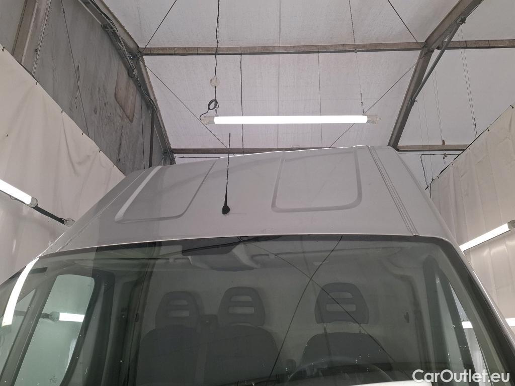  Citroen  Jumper CITROEN  VU 4p Fourgon 35 L3H3 BlueHDi 130 BVM6 Business #26