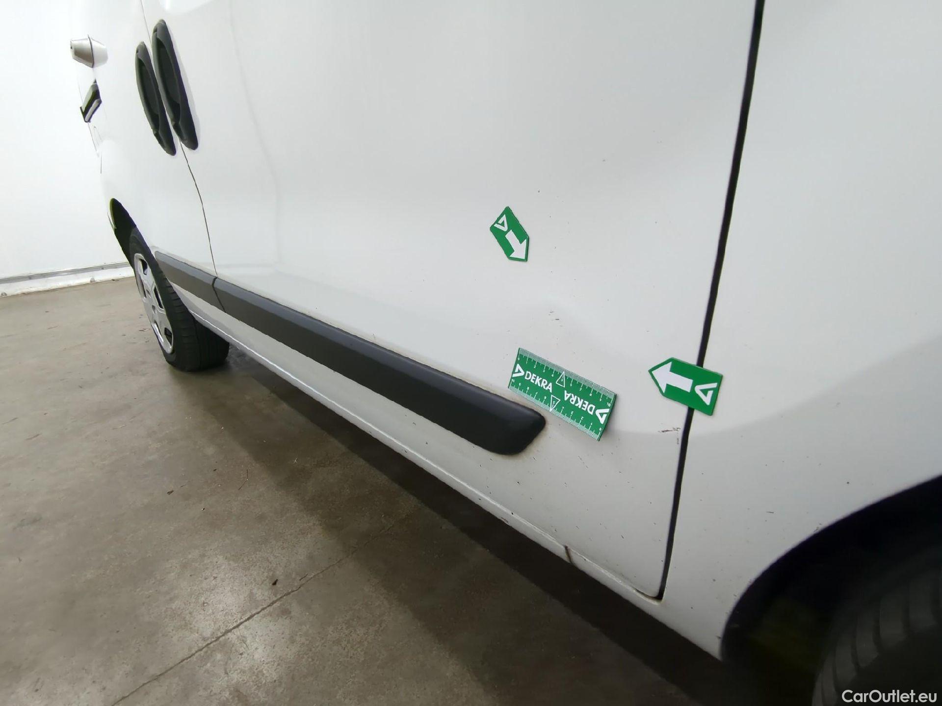  Fiat  Fiorino FIAT  / 2016 / 4P / Fourgonnette 1.3 Multijet 80 Pack Professional Nav #14