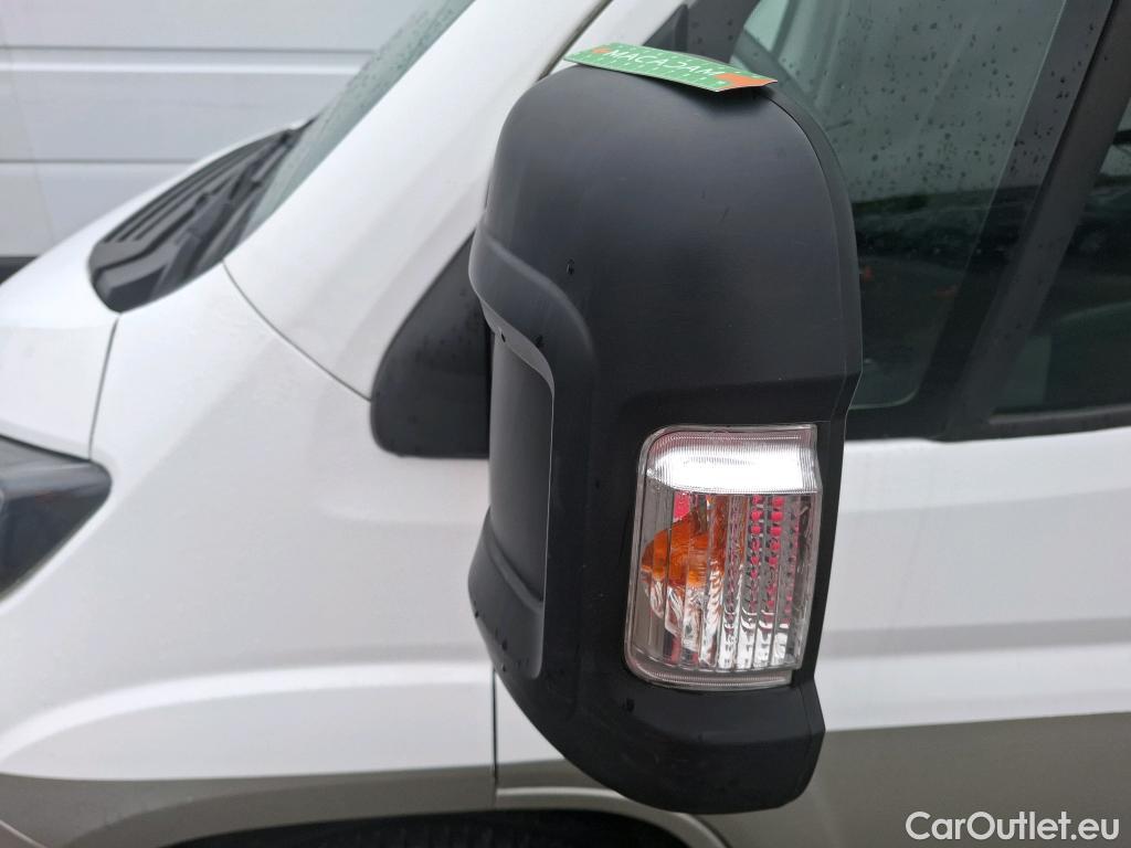  Peugeot  Boxer PEUGEOT ChassisCabine SC / 2014 / 2P / Chassis cabine BLUEHDI 130 S&S PRO SR 435 L4 #1