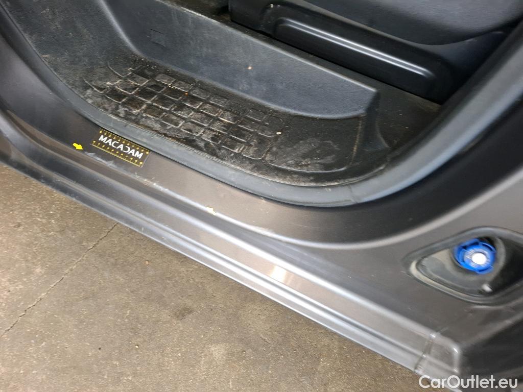  Opel  Vivaro OPEL  / 2019 / 4P / Fourgon tôlé 2.0 Diesel 120 ch Ptac aug L2 Pack clim #7