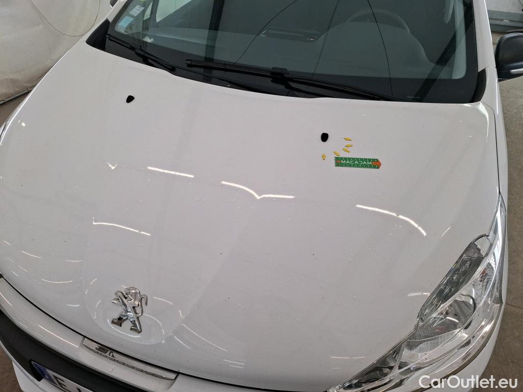  Peugeot  208  Affaire Premium 1.6 HDi 75CV BVM5 E6 #8