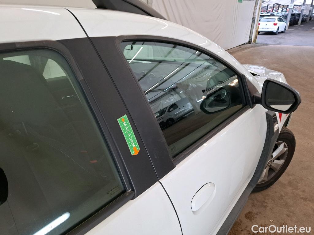  Dacia  Duster  II Confort 4WD 1.5 dCi 115CV BVM6 E6dT / TRANSFO VP/VF #35