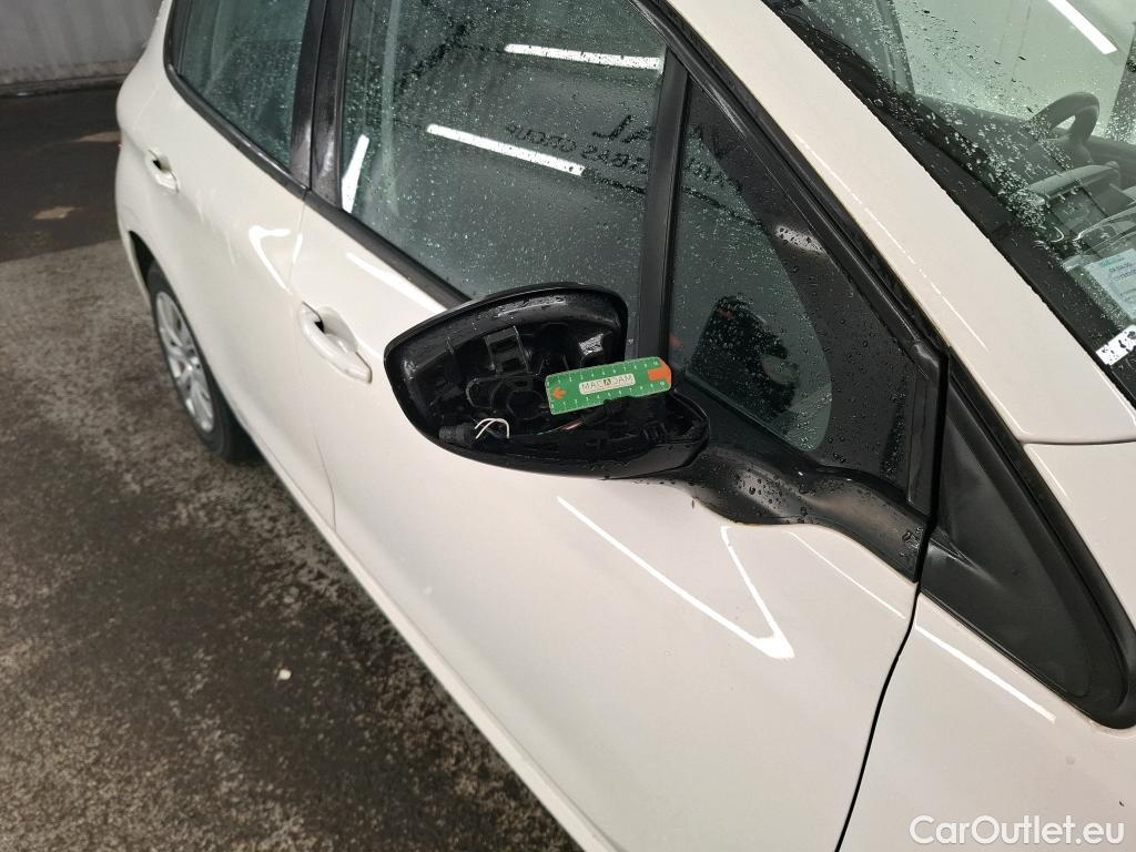  Peugeot  208  Affaire Premium Pack 1.5 HDi 100CV BVM5 E6dT #13